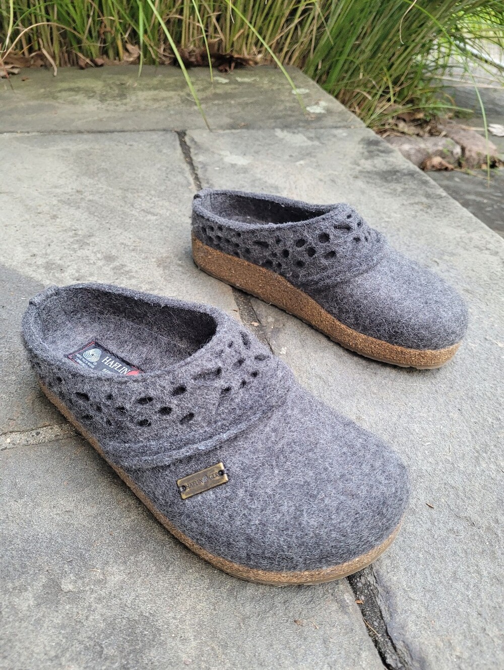 Haflinger Lacey Wool Clogs - Picture 4 of 11